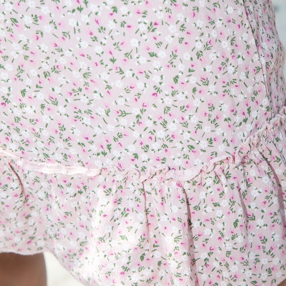 Brandy Melville Cara Ruffle Skirt - Picture 3 of 5